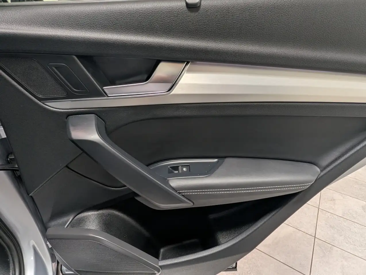 Audi Q5 снимка Audi Q5
