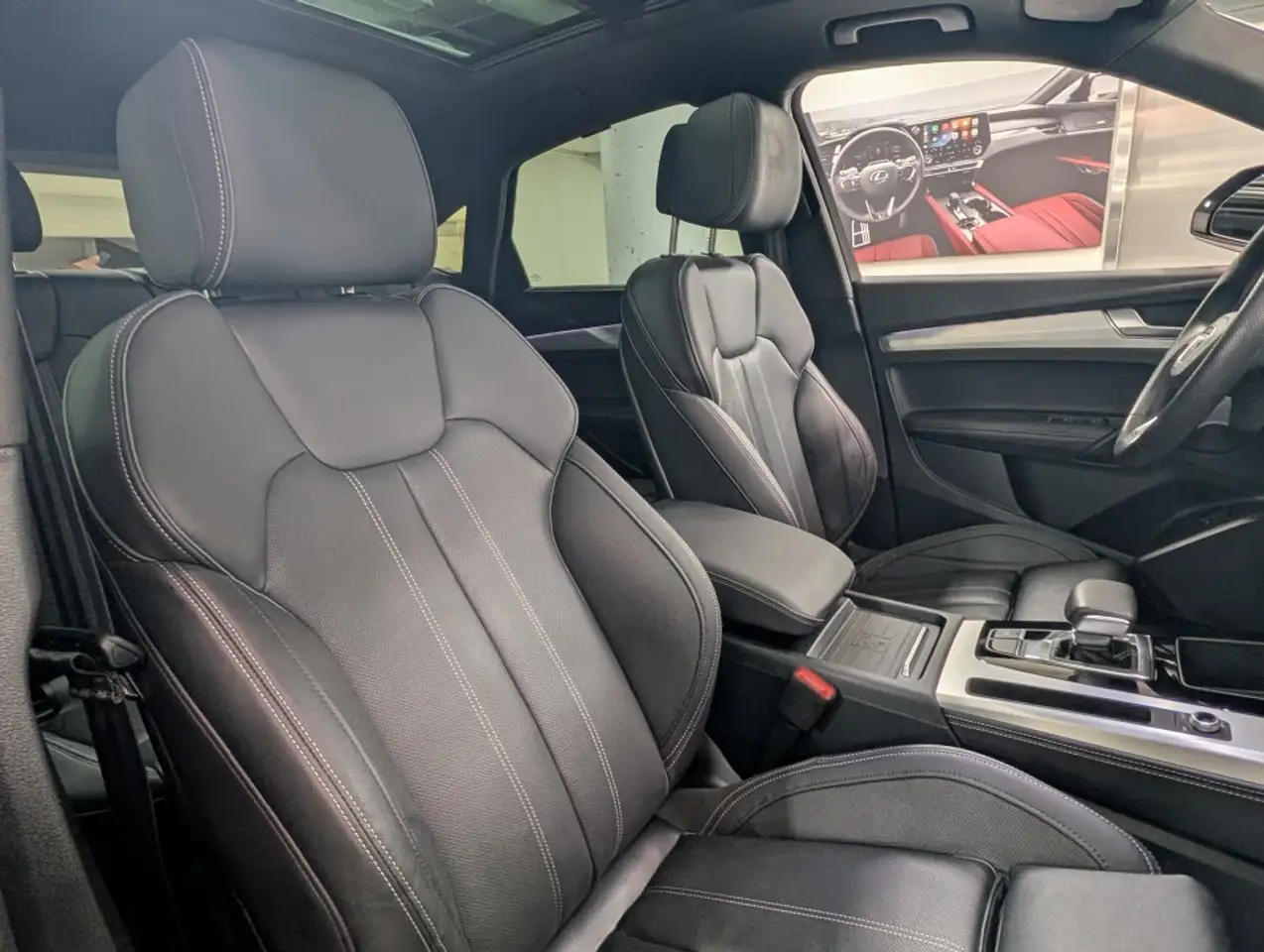 Audi Q5 снимка Audi Q5