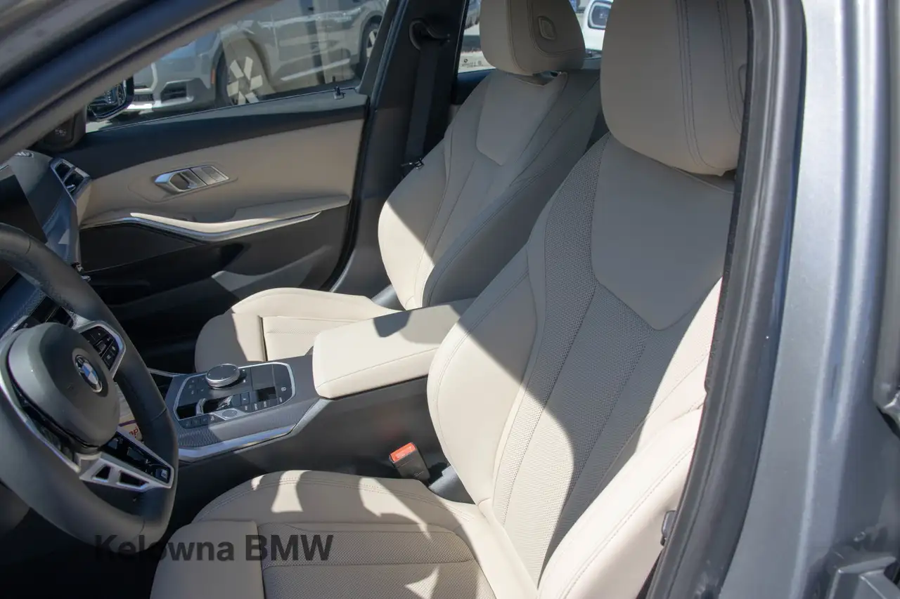 BMW 3 Series photo BMW 3 Series