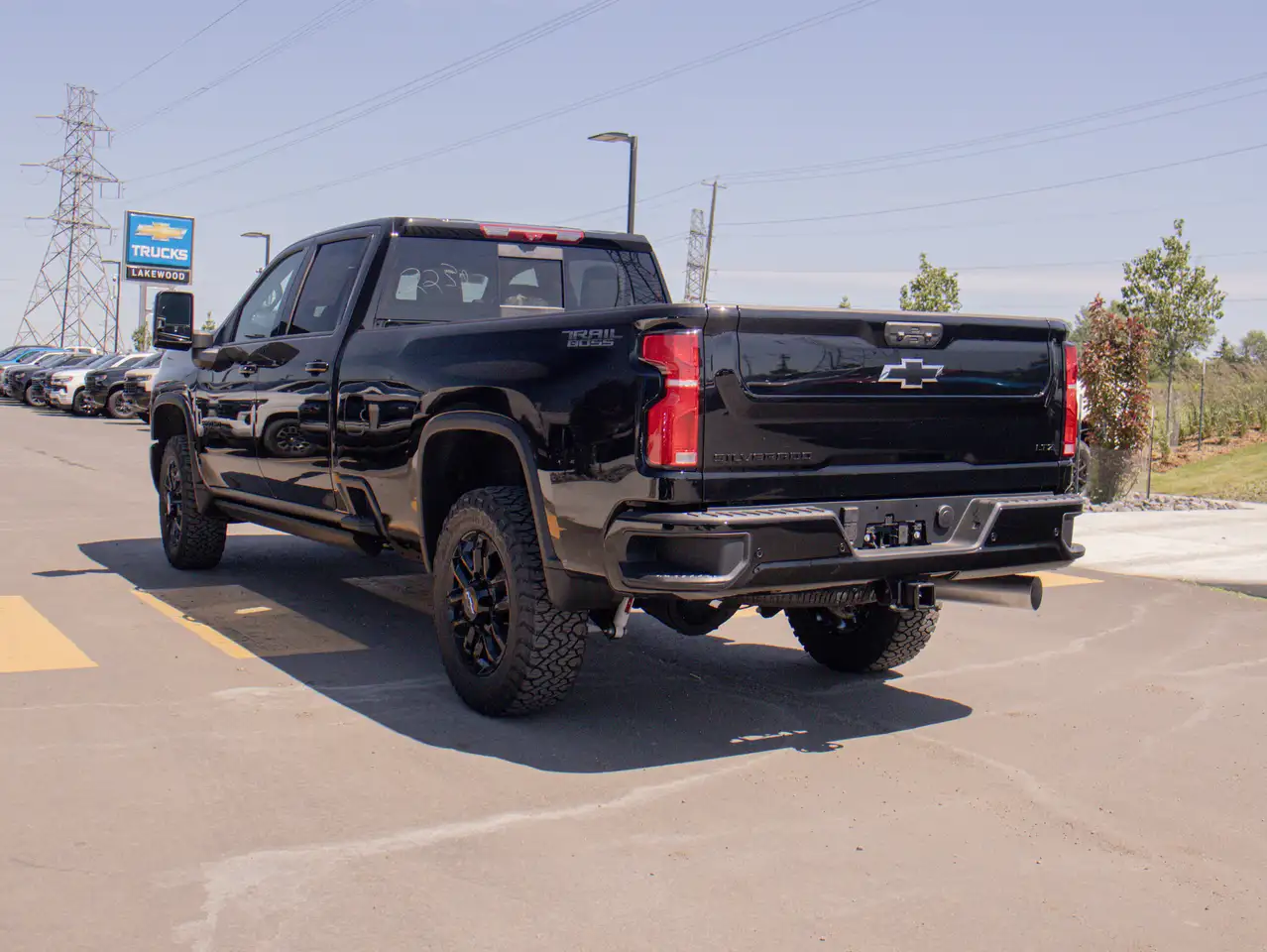 Chevrolet Silverado 3500 photo Chevrolet Silverado 3500