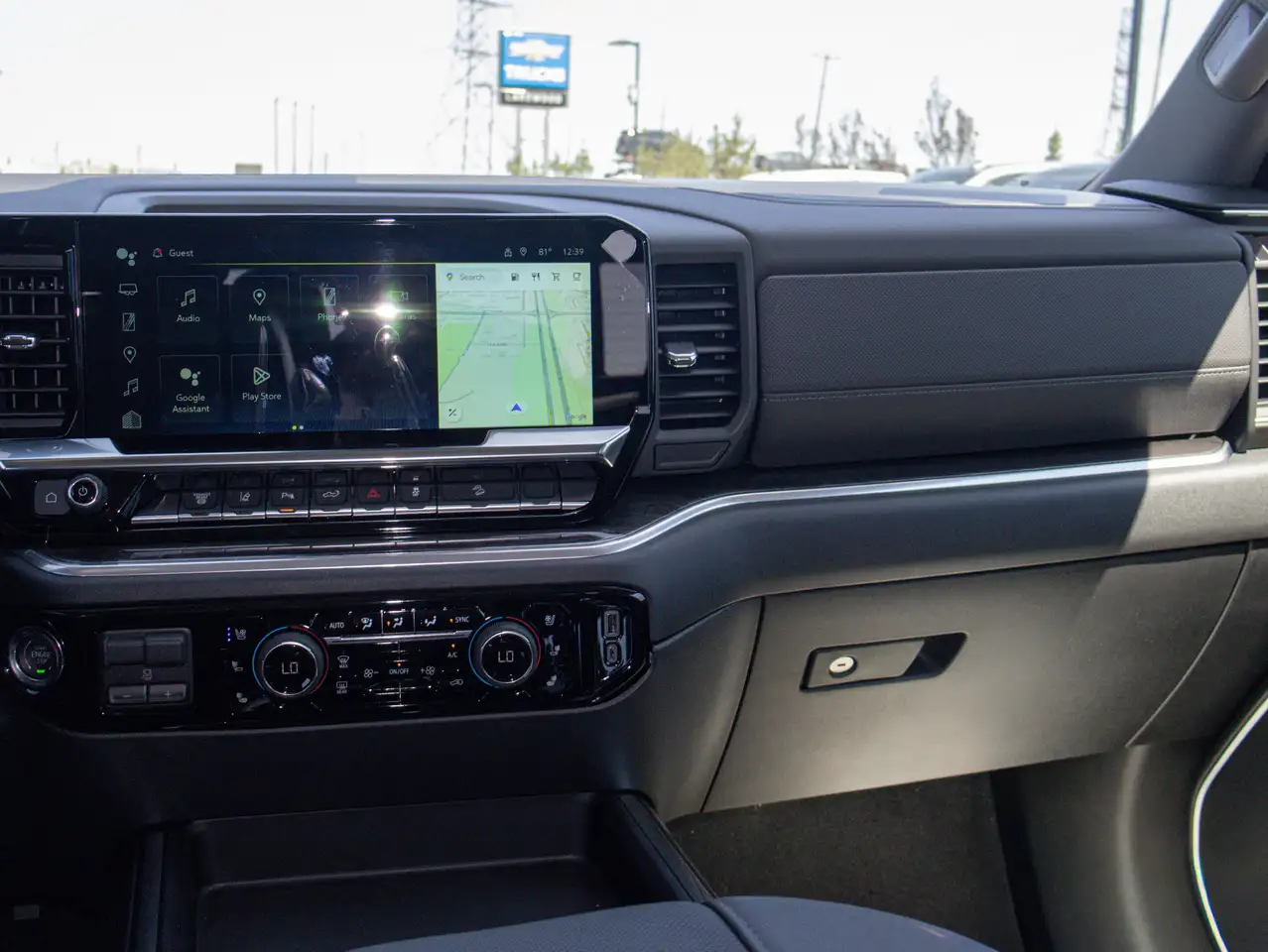 Chevrolet Silverado 3500 photo Chevrolet Silverado 3500