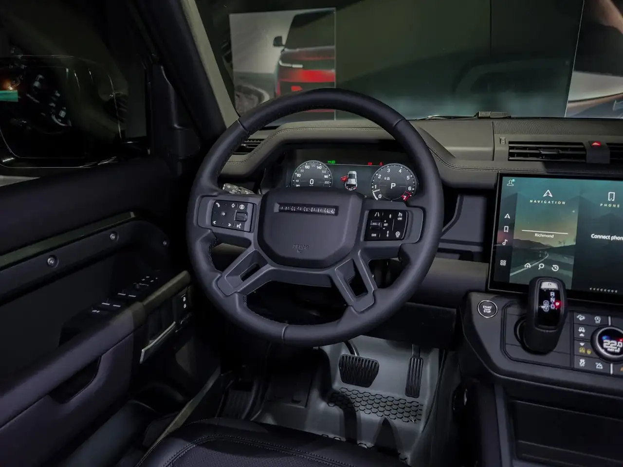 Land Rover Defender photo Land Rover Defender