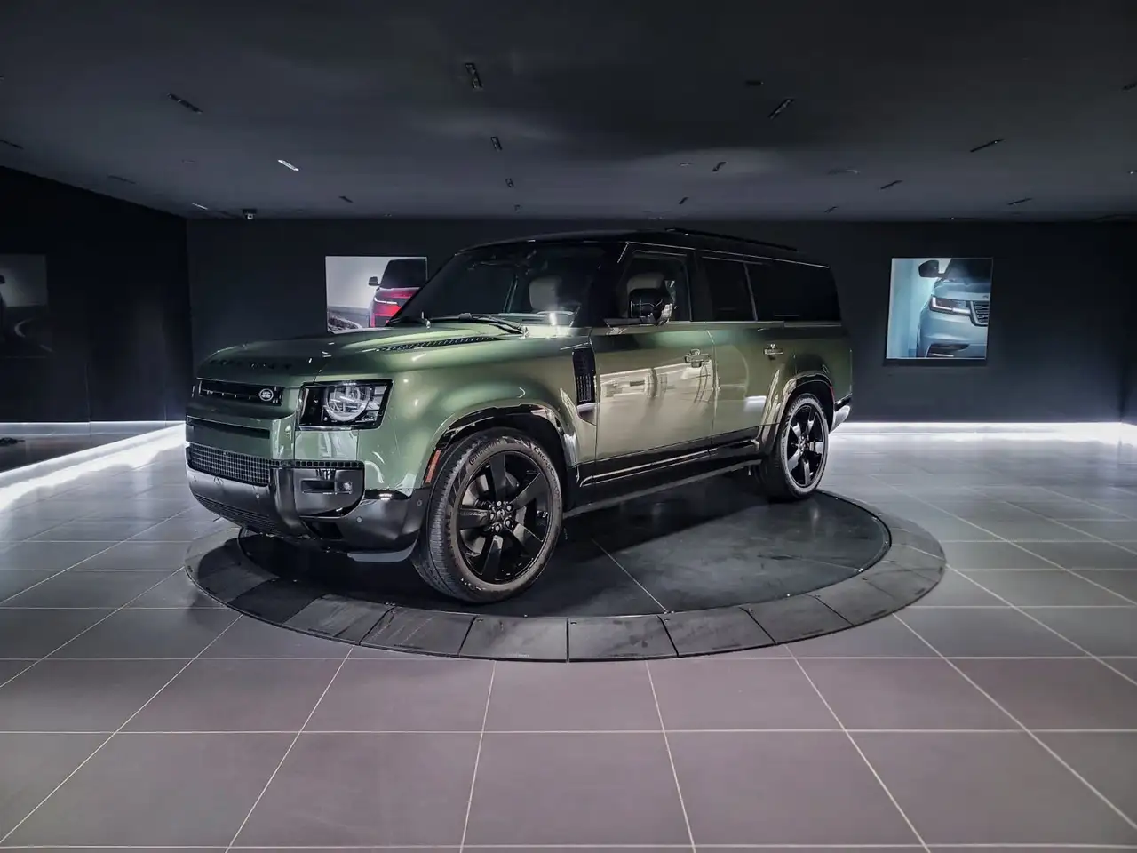 Land Rover Defender снимка Land Rover Defender