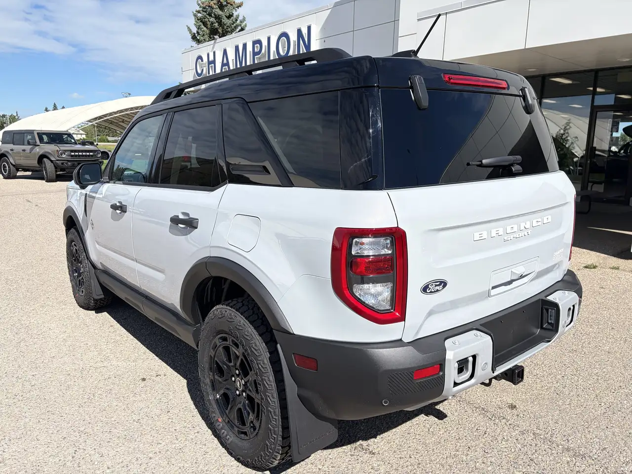 Ford Bronco Sport photo Ford Bronco Sport