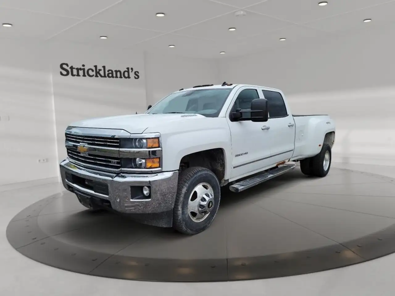 Chevrolet Silverado 3500 photo Chevrolet Silverado 3500