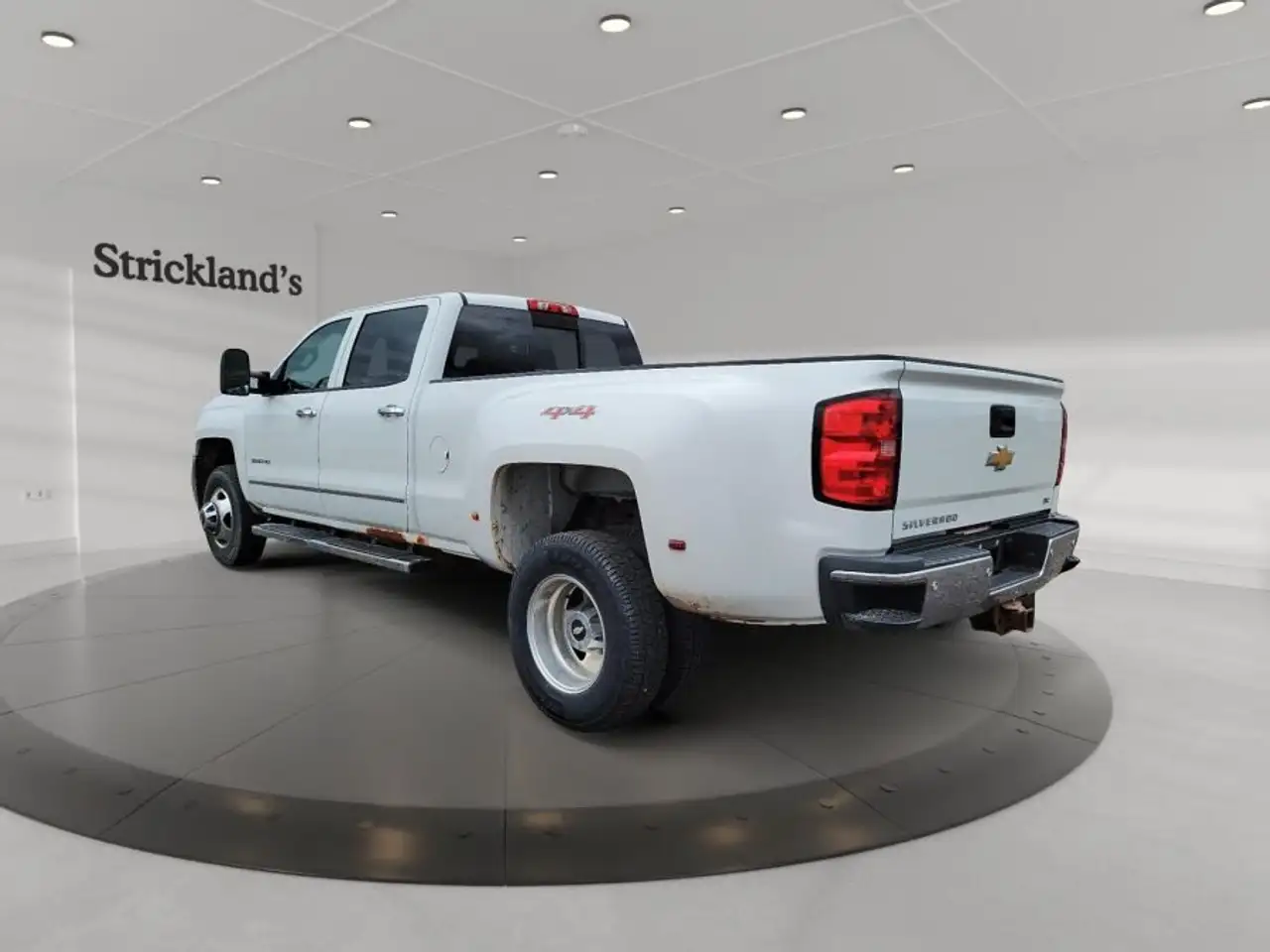 Chevrolet Silverado 3500 photo Chevrolet Silverado 3500