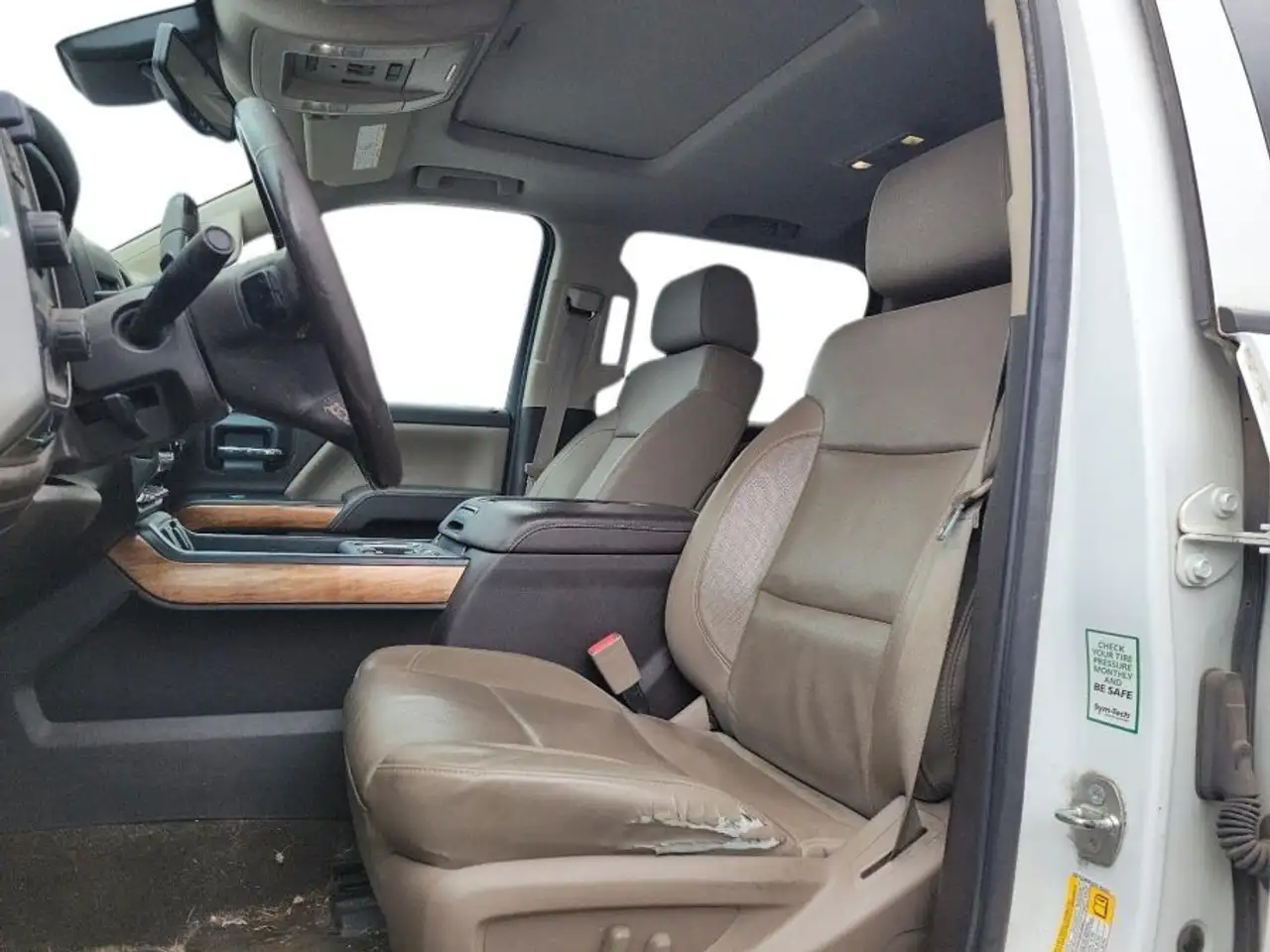 Chevrolet Silverado 3500 photo Chevrolet Silverado 3500