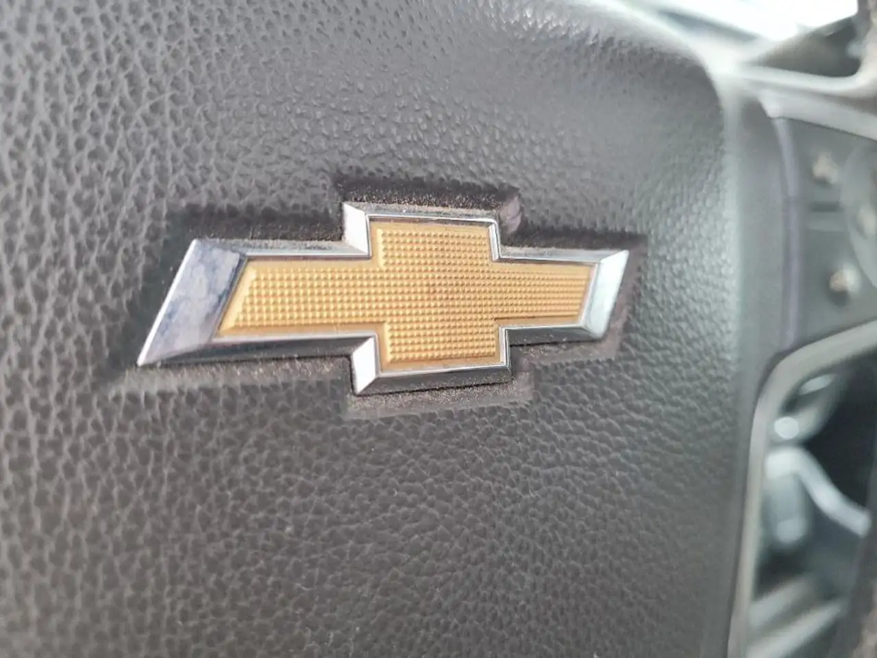 Chevrolet Silverado 3500 photo Chevrolet Silverado 3500
