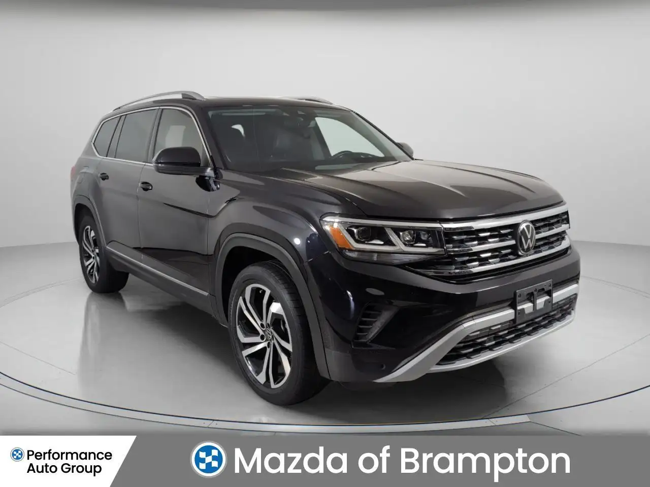 Volkswagen Atlas photo Volkswagen Atlas