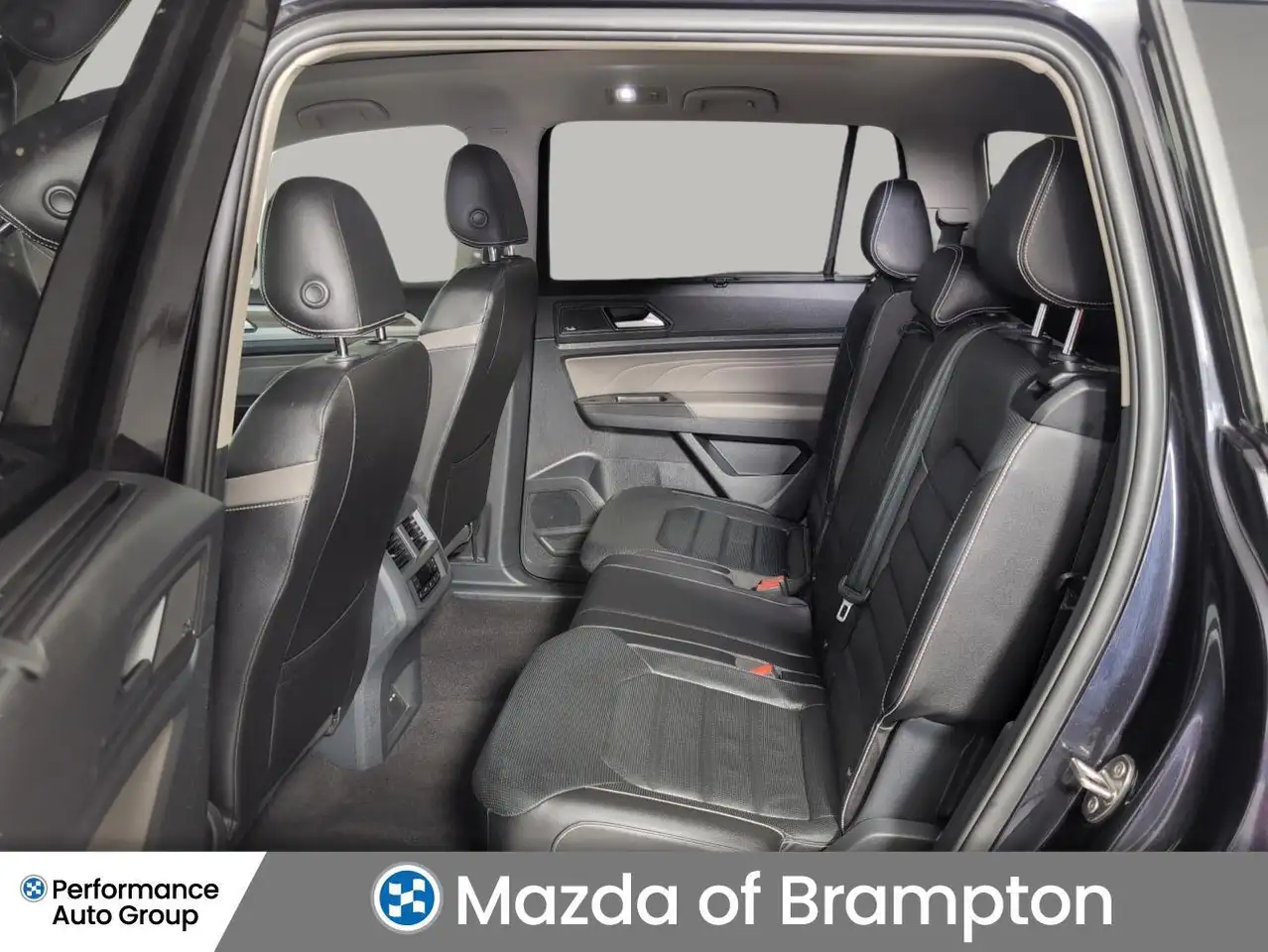Volkswagen Atlas photo Volkswagen Atlas