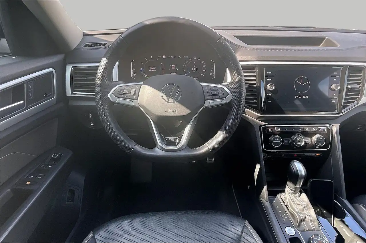 Volkswagen Atlas photo Volkswagen Atlas