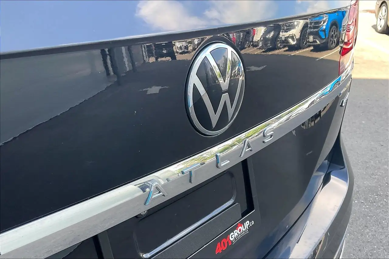 Volkswagen Atlas photo Volkswagen Atlas