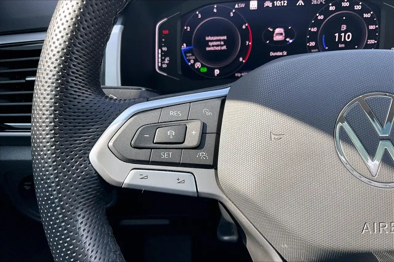 Volkswagen Atlas photo Volkswagen Atlas