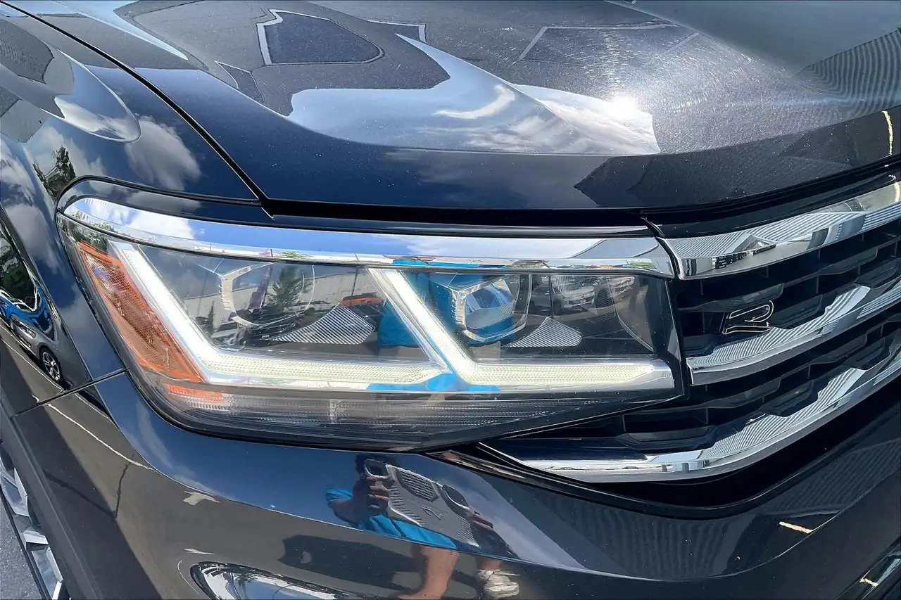 Volkswagen Atlas photo Volkswagen Atlas