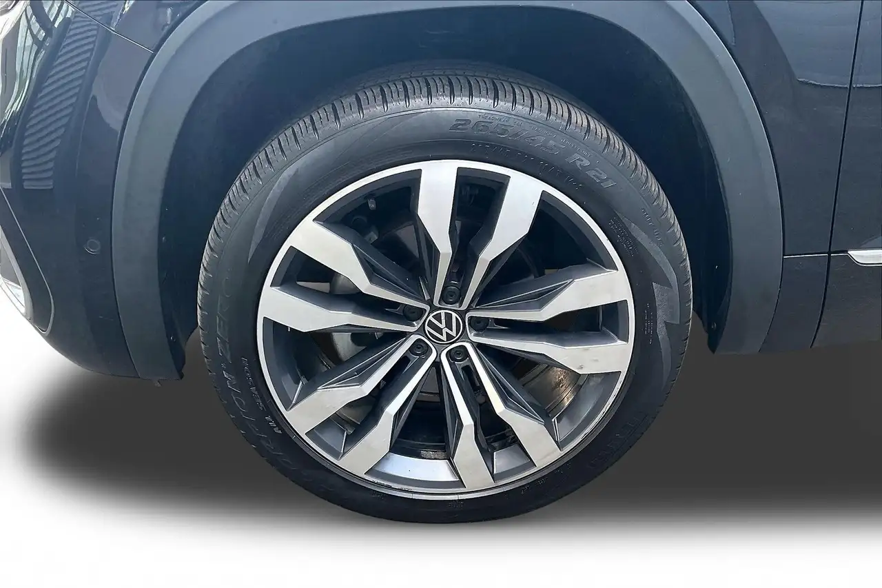 Volkswagen Atlas photo Volkswagen Atlas