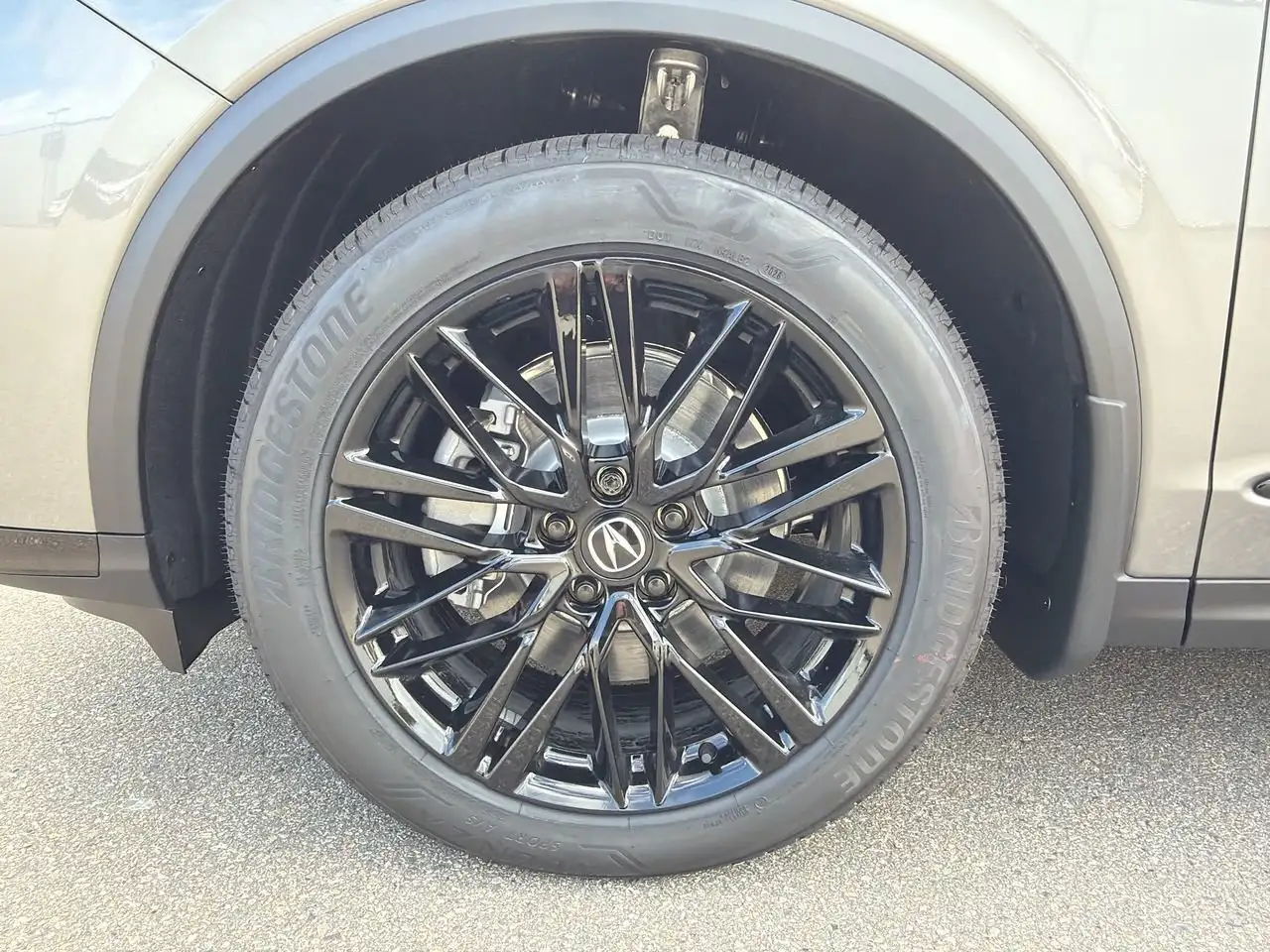 Acura MDX снимка Acura MDX