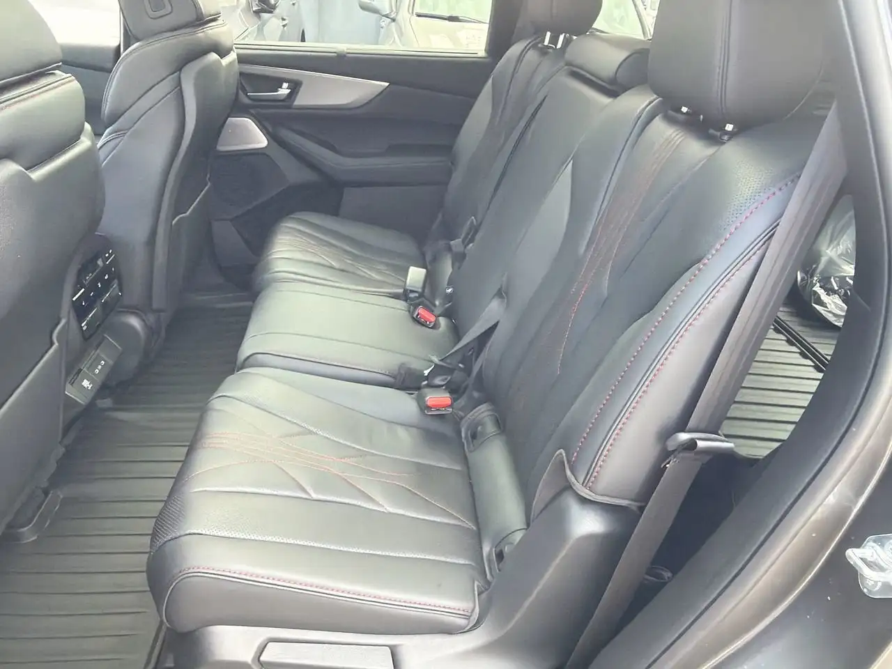 Acura MDX снимка Acura MDX