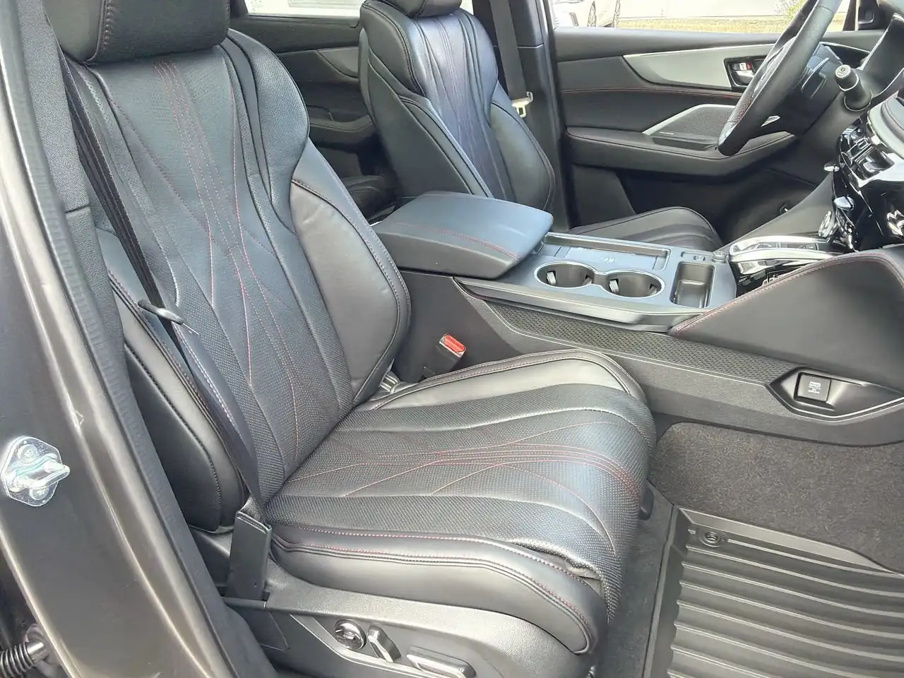 Acura MDX снимка Acura MDX