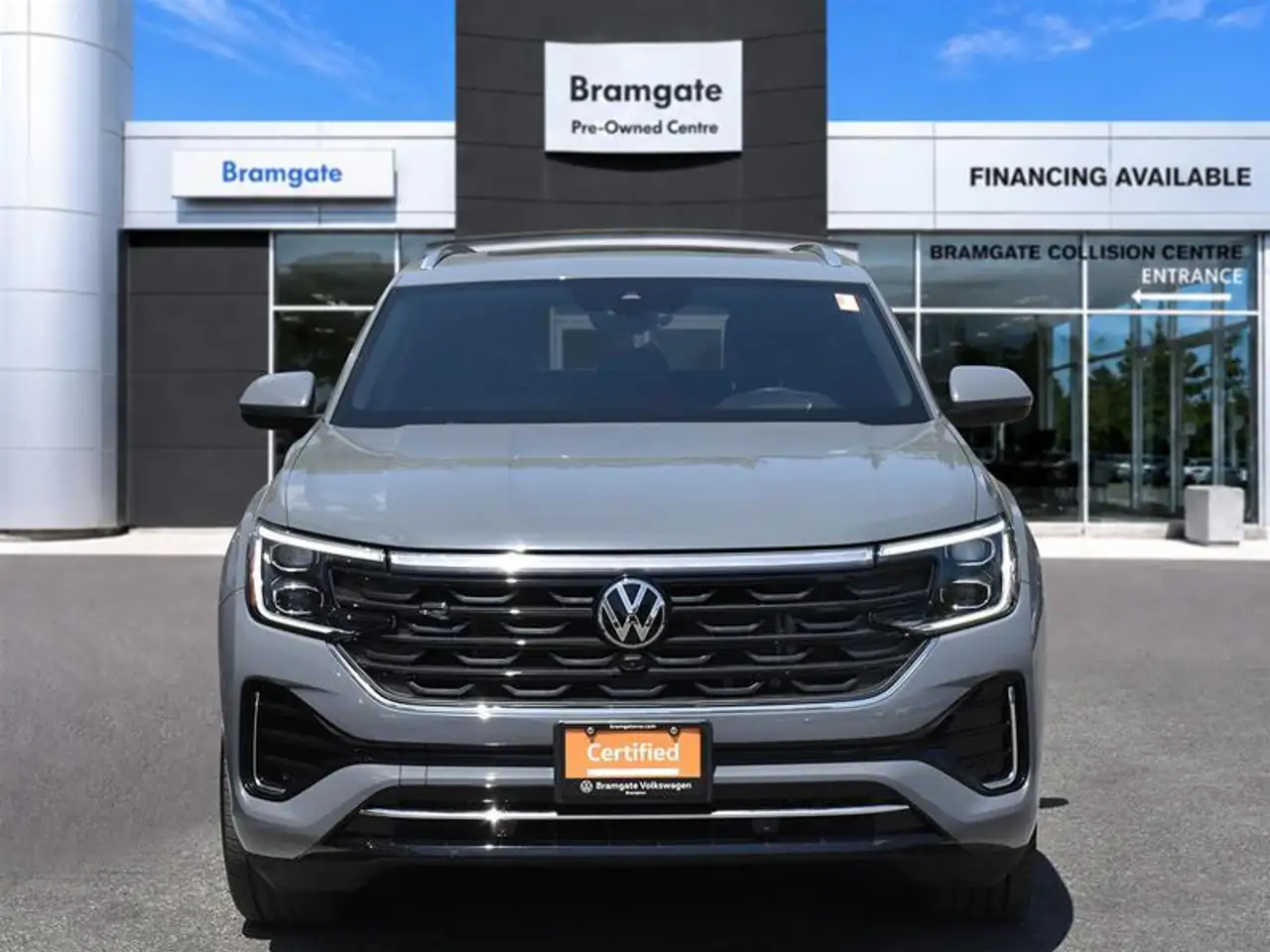 Volkswagen Atlas photo Volkswagen Atlas