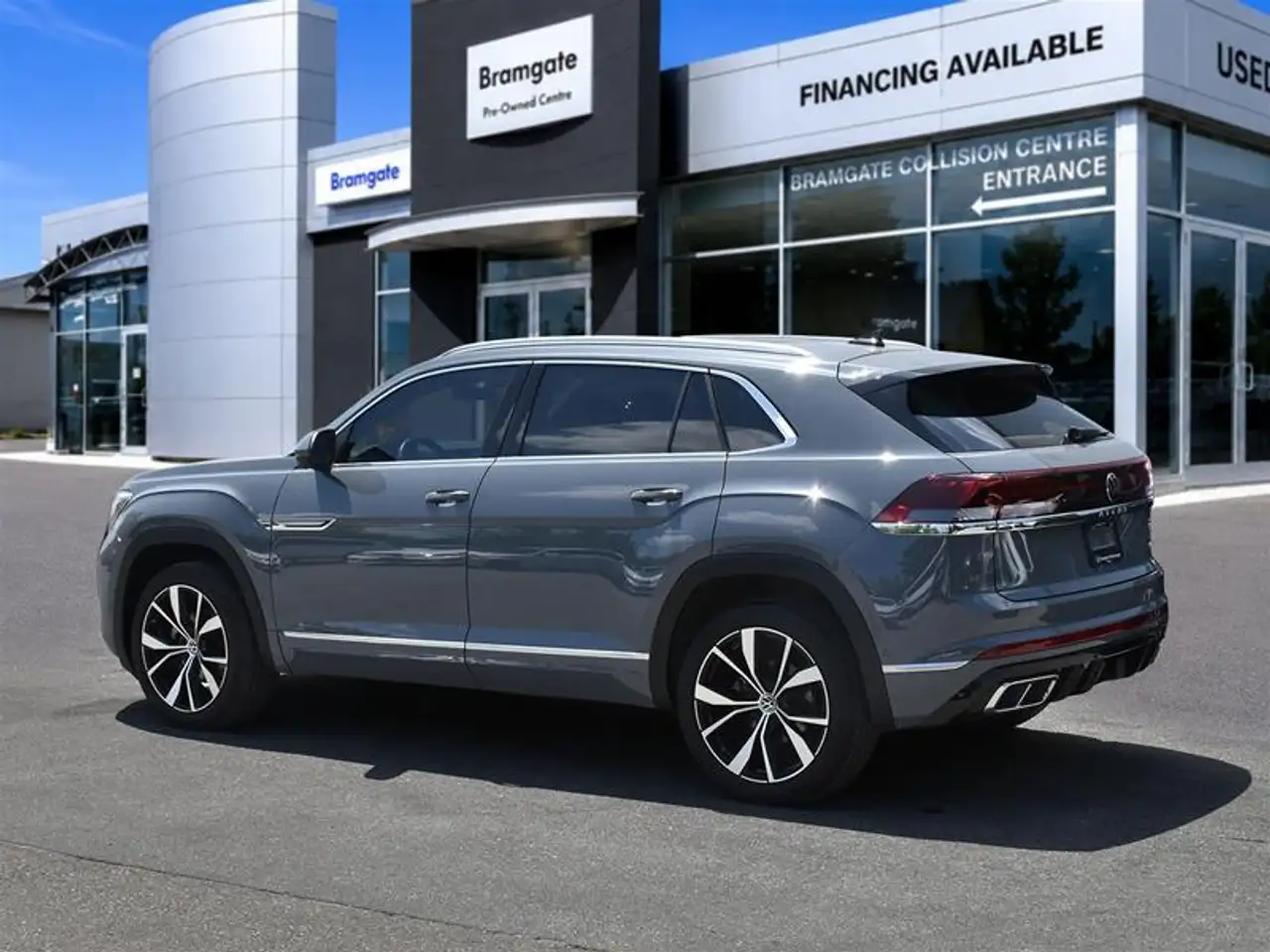 Volkswagen Atlas photo Volkswagen Atlas