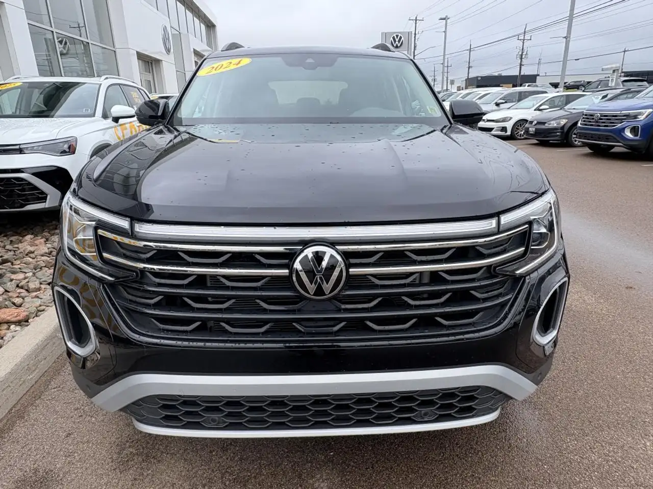 Volkswagen Atlas photo Volkswagen Atlas
