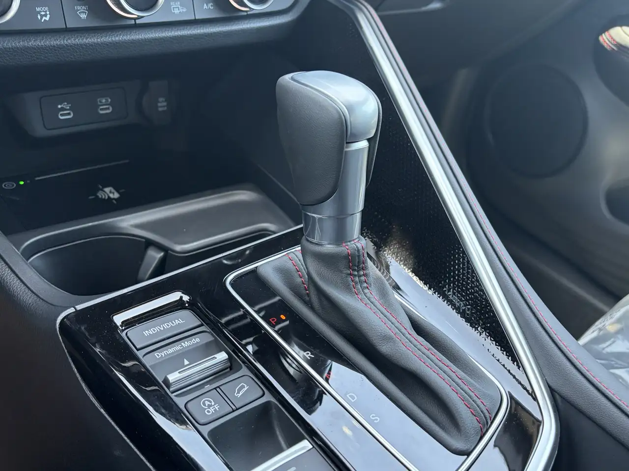 Acura ADX снимка Acura ADX