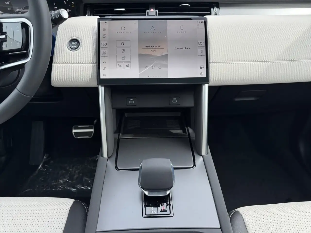 Land Rover Discovery Sport снимка Land Rover Discovery Sport