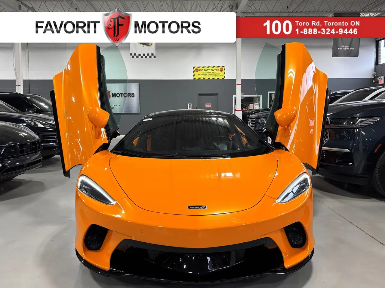 2022 McLaren GT