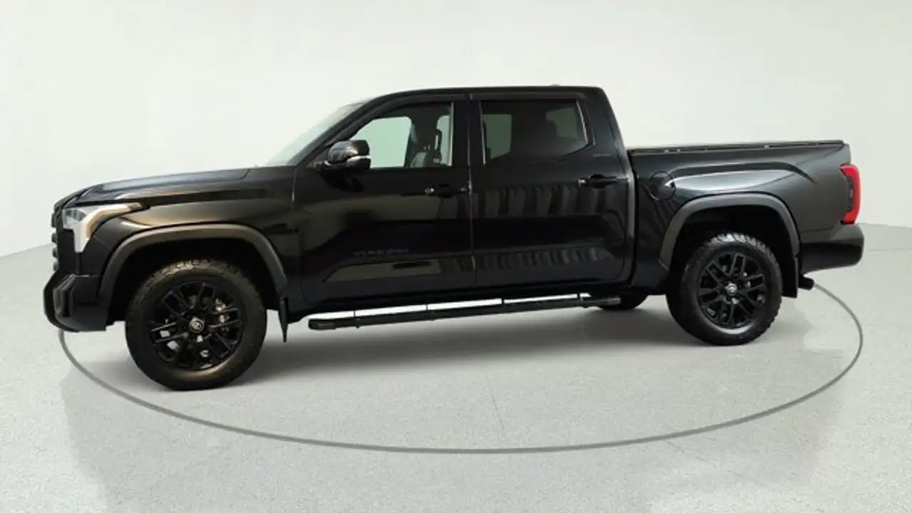 Toyota Tundra photo Toyota Tundra