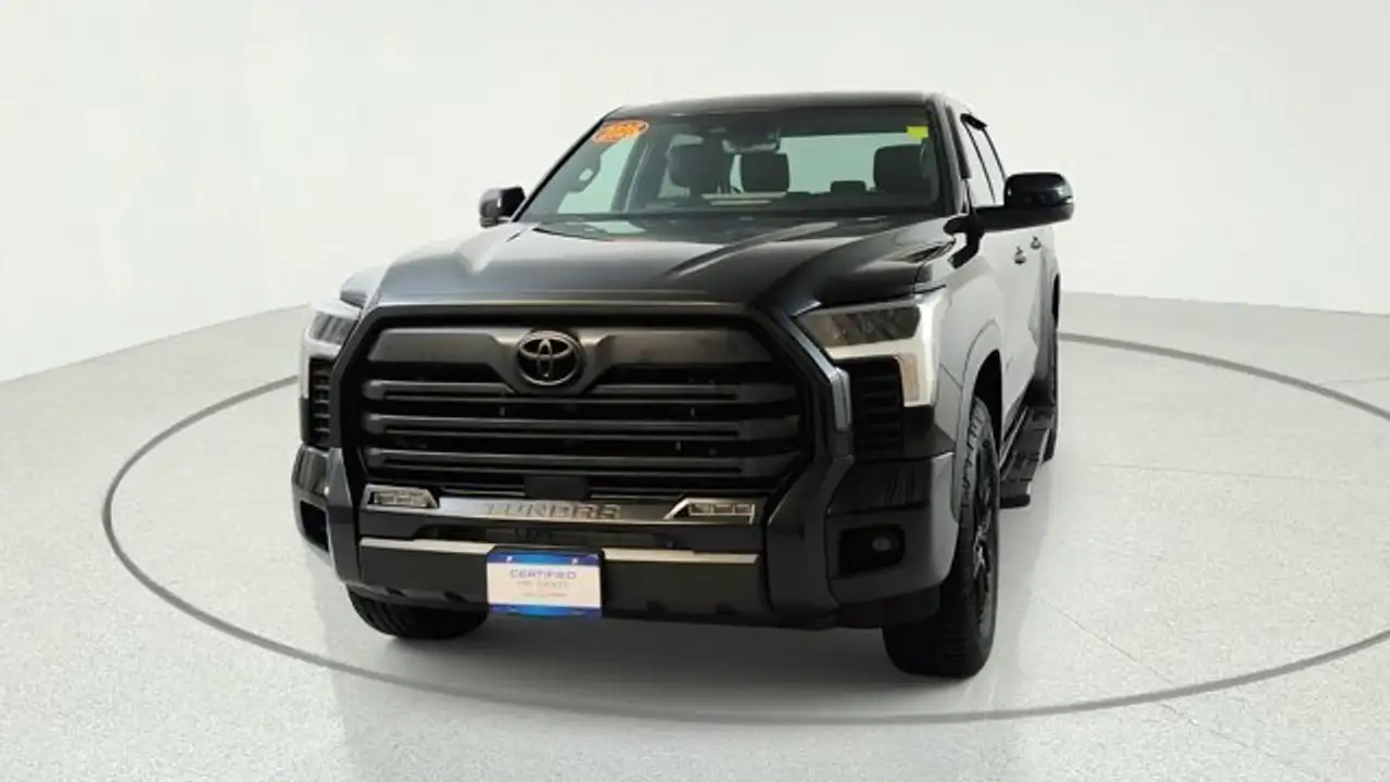 Toyota Tundra photo Toyota Tundra