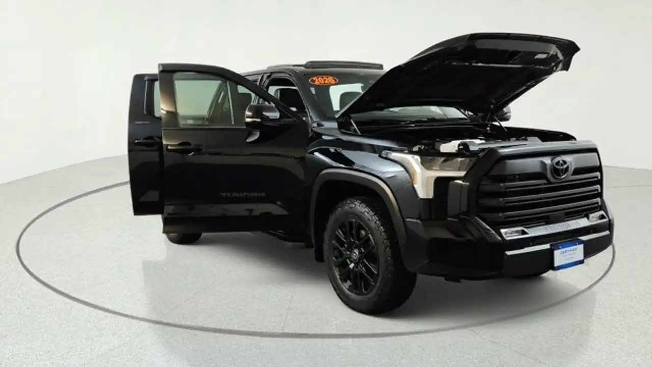 Toyota Tundra photo Toyota Tundra