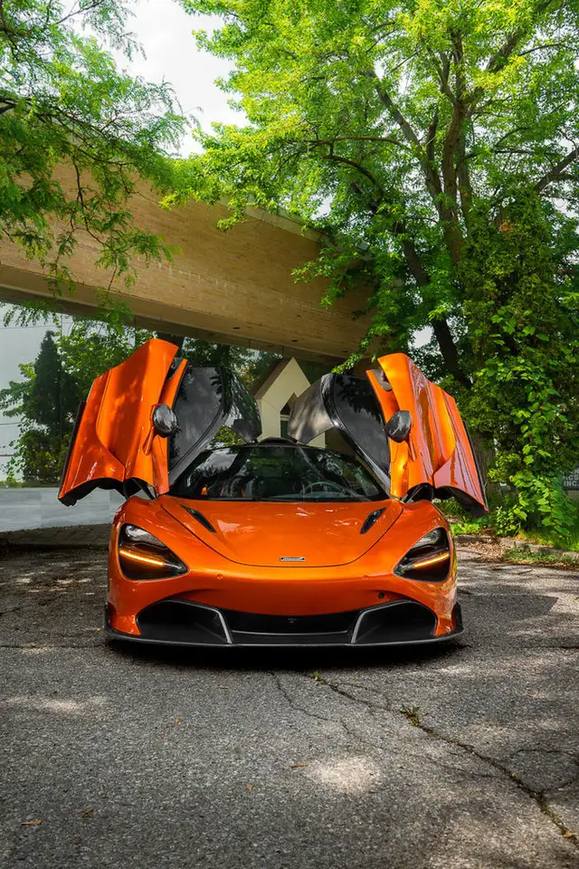 McLaren 720S снимка McLaren 720S