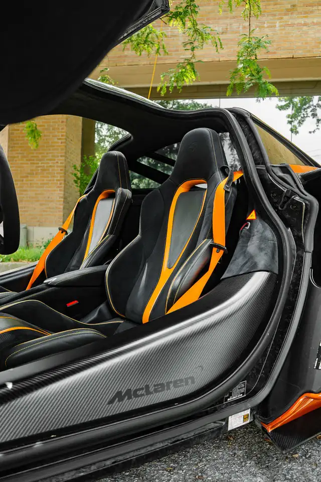 McLaren 720S снимка McLaren 720S