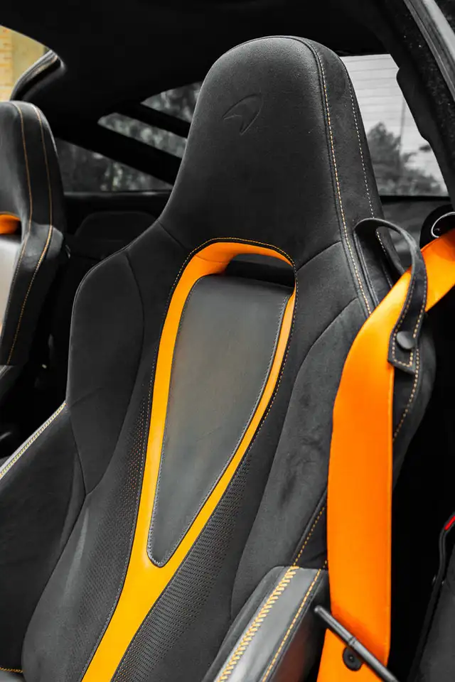 McLaren 720S снимка McLaren 720S
