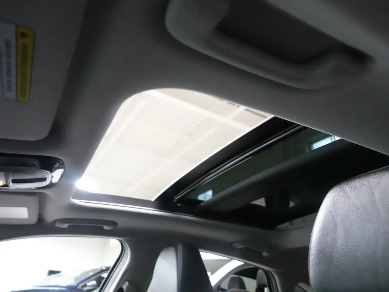 Hyundai SONATA снимка Hyundai SONATA