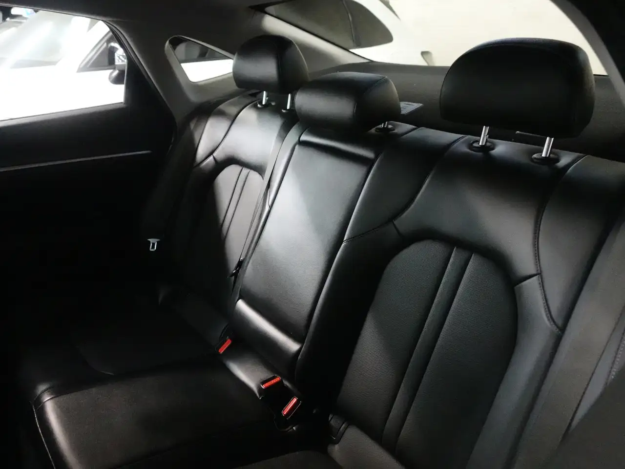 Hyundai SONATA снимка Hyundai SONATA