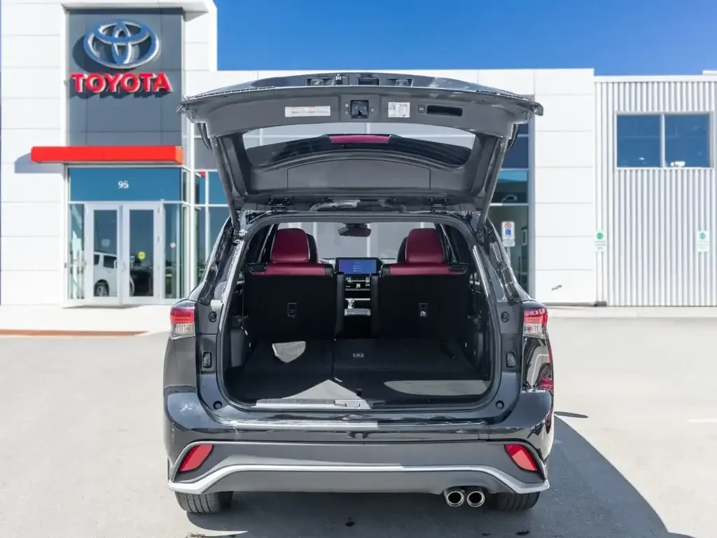 Toyota Highlander photo Toyota Highlander