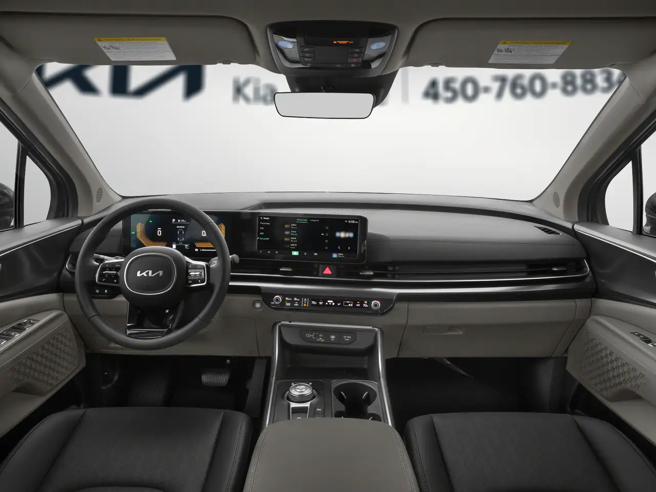 Kia Carnival photo Kia Carnival