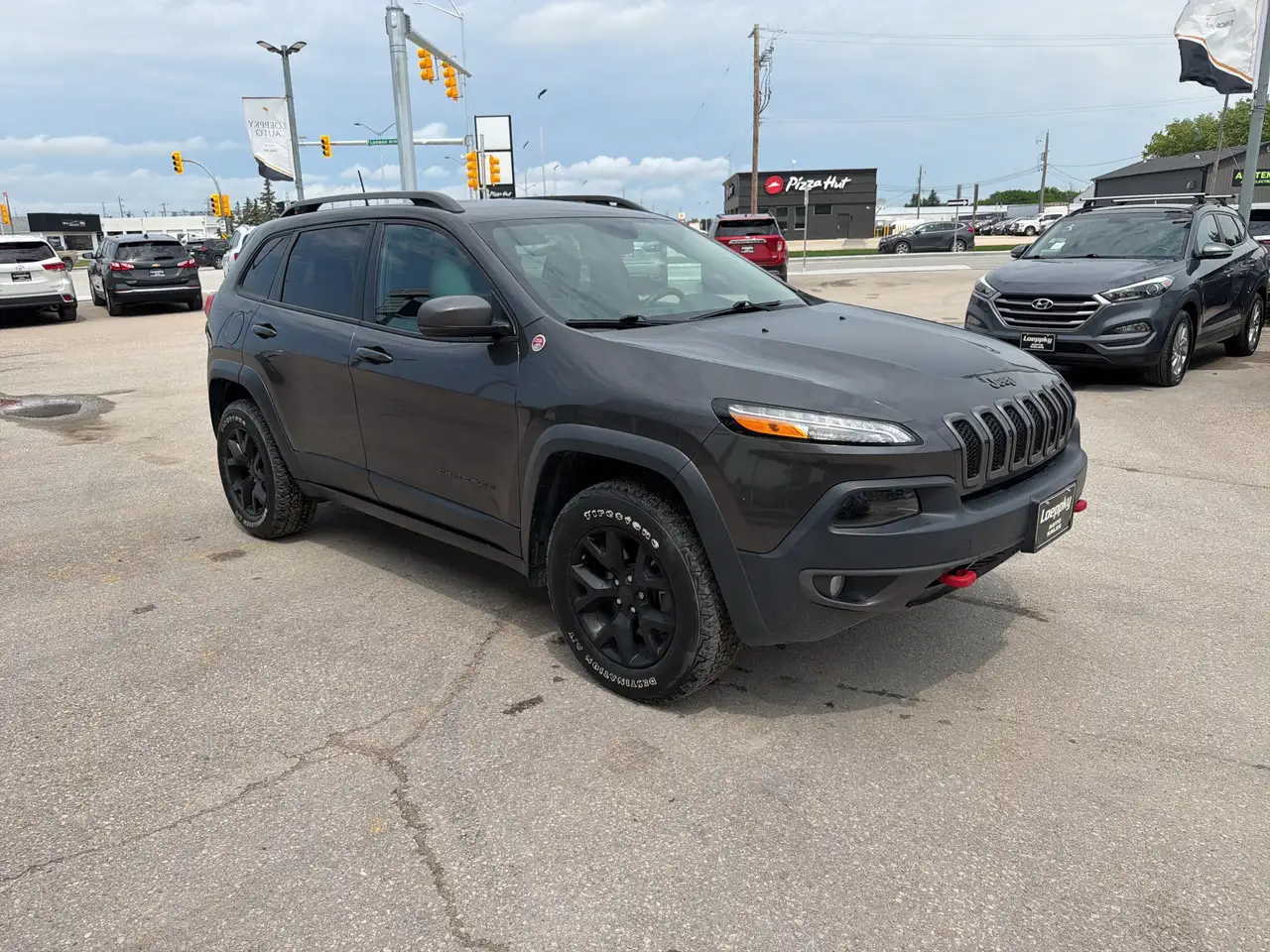 Jeep Cherokee photo Jeep Cherokee