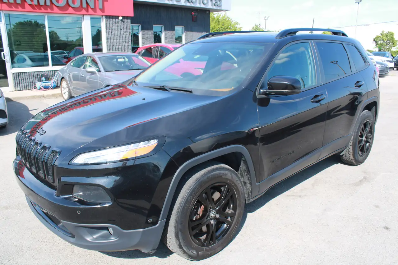 Jeep Cherokee photo Jeep Cherokee