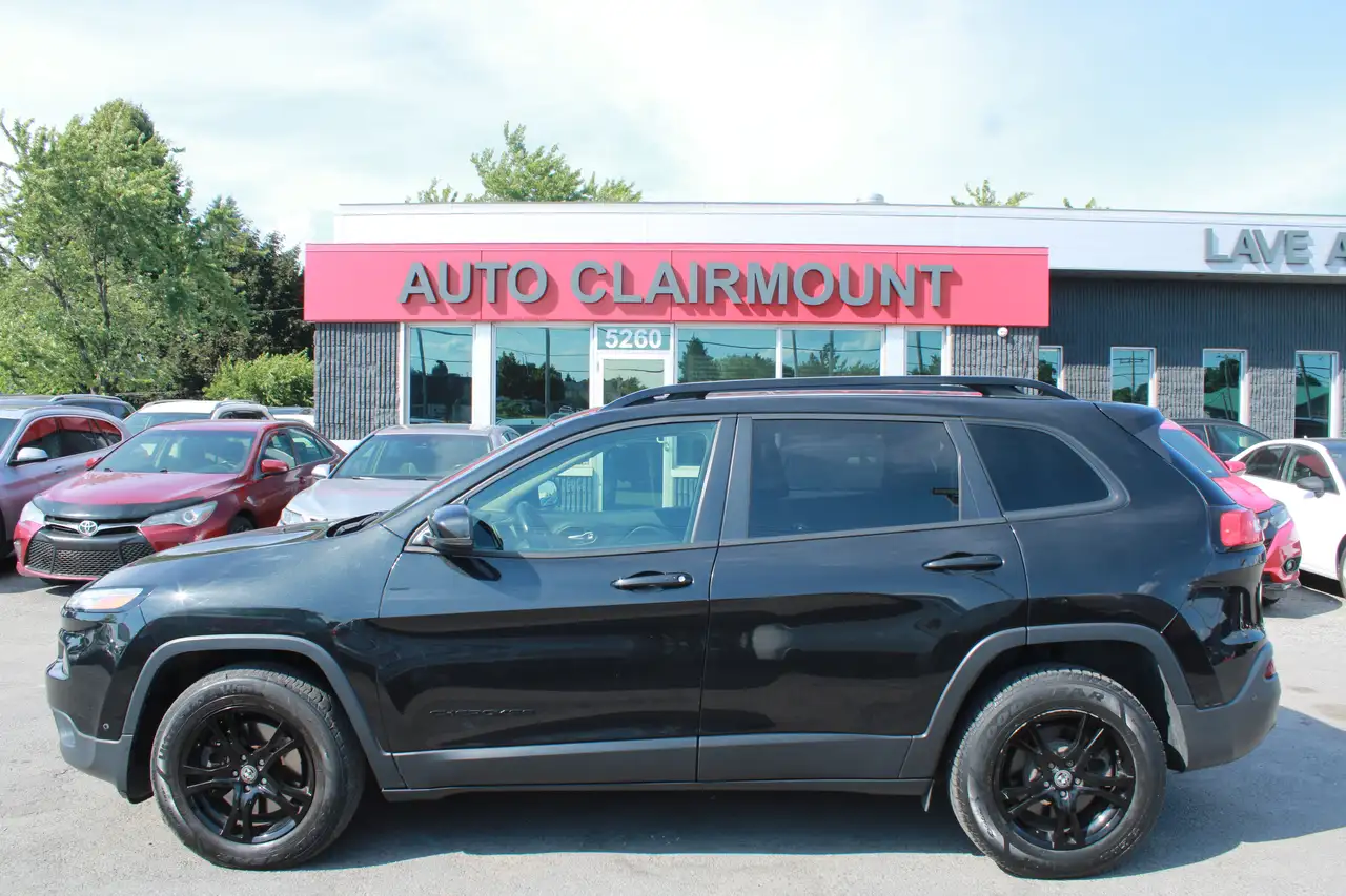 Jeep Cherokee photo Jeep Cherokee