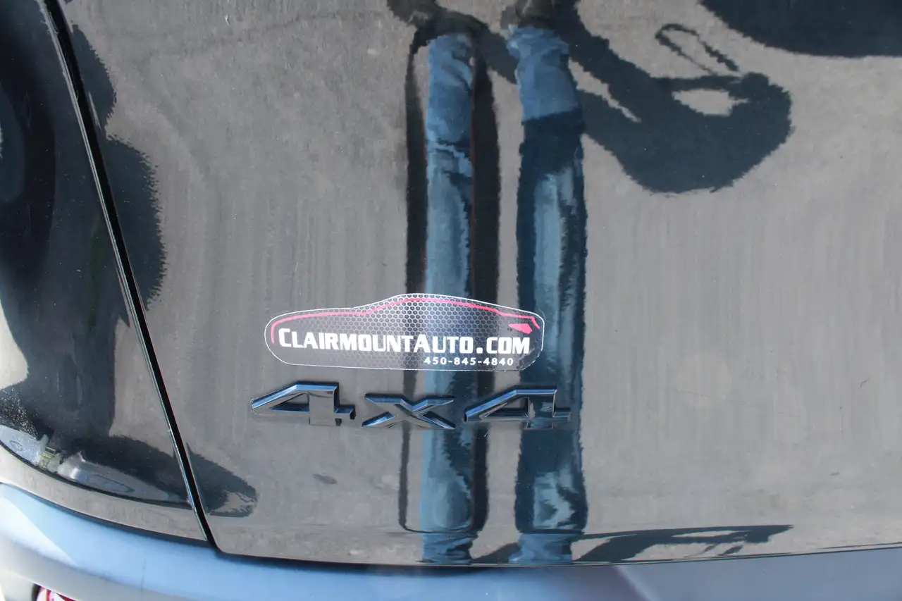 Jeep Cherokee photo Jeep Cherokee