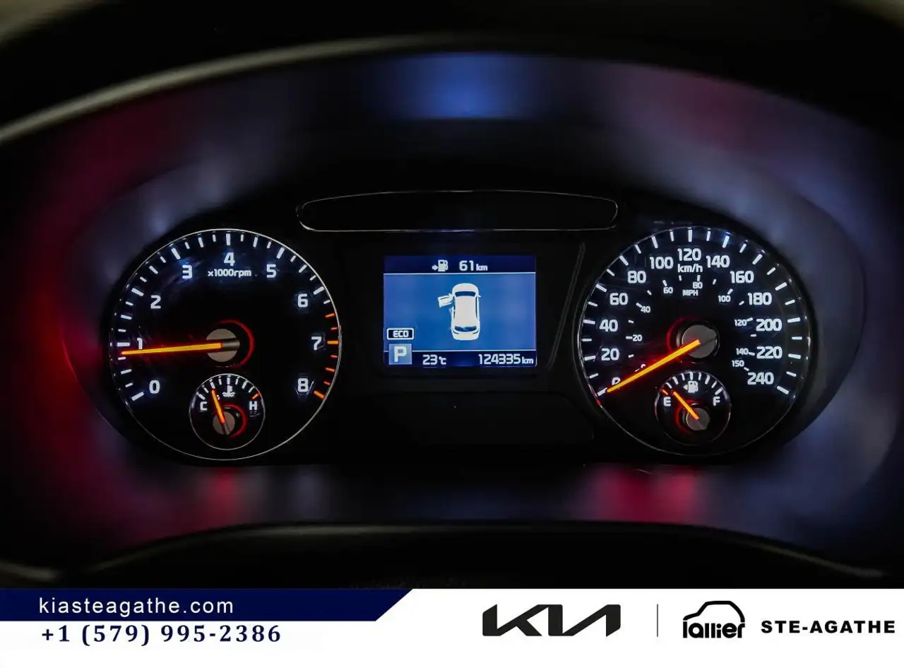 Kia Sorento photo Kia Sorento