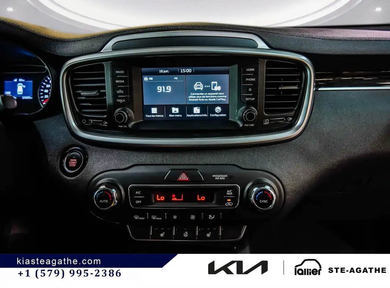 Kia Sorento photo Kia Sorento