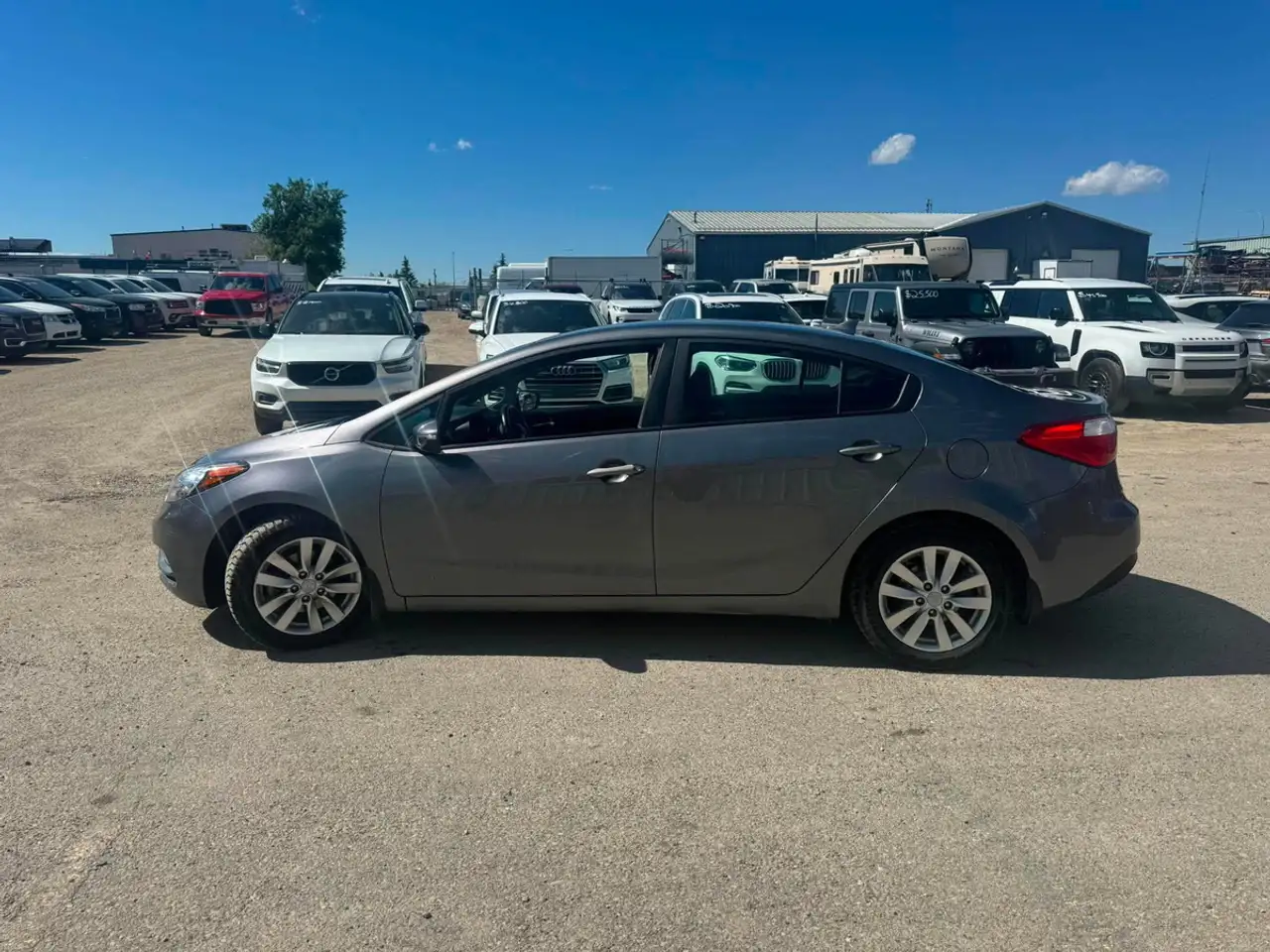 Kia Forte снимка Kia Forte