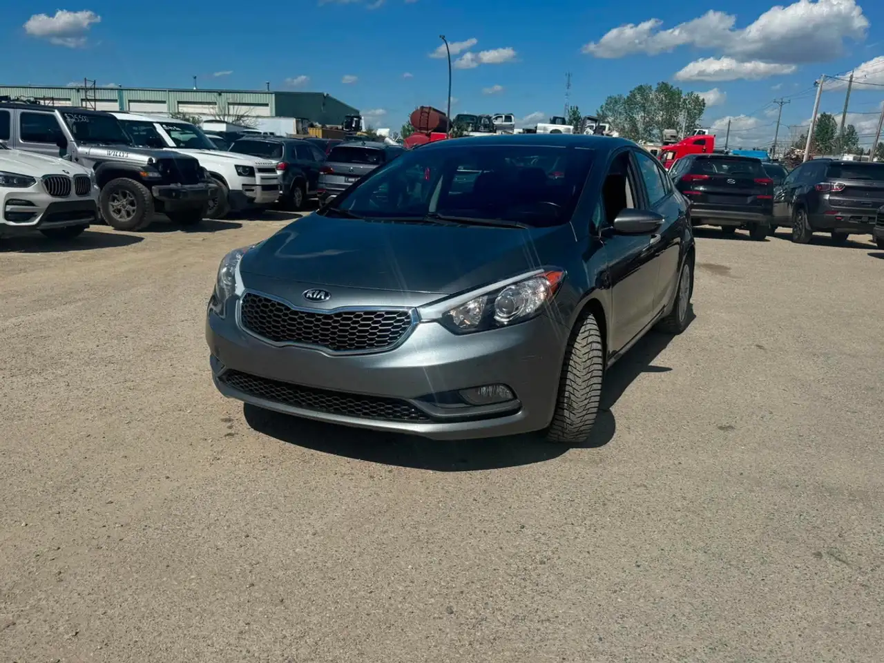 Kia Forte снимка Kia Forte