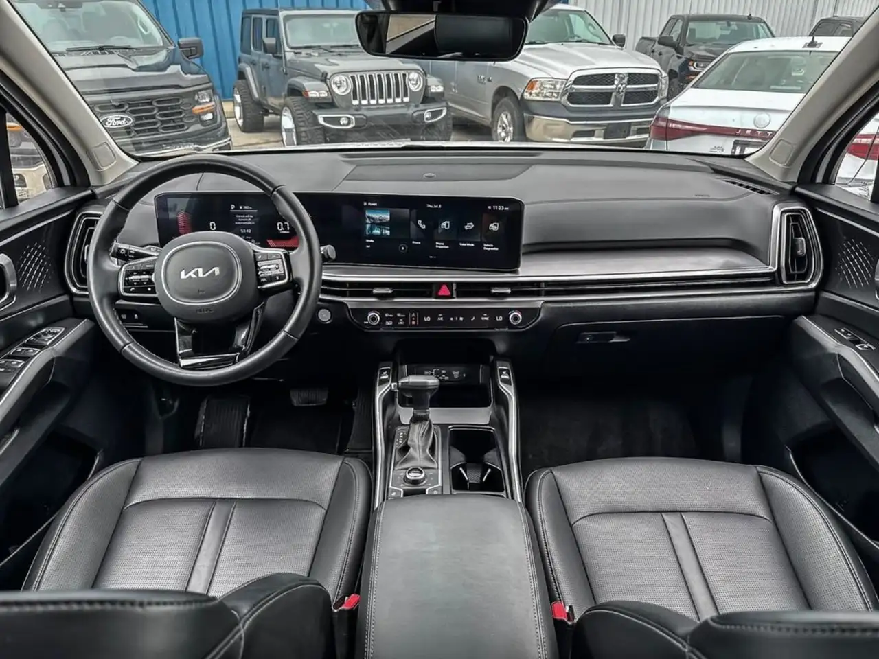 Kia Sorento снимка Kia Sorento