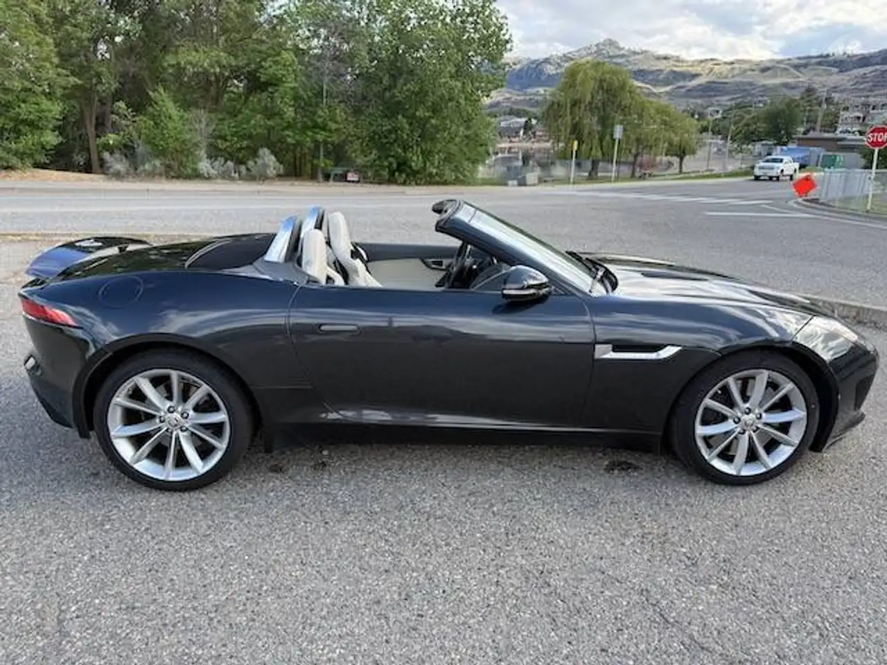 Jaguar F-Type photo Jaguar F-Type