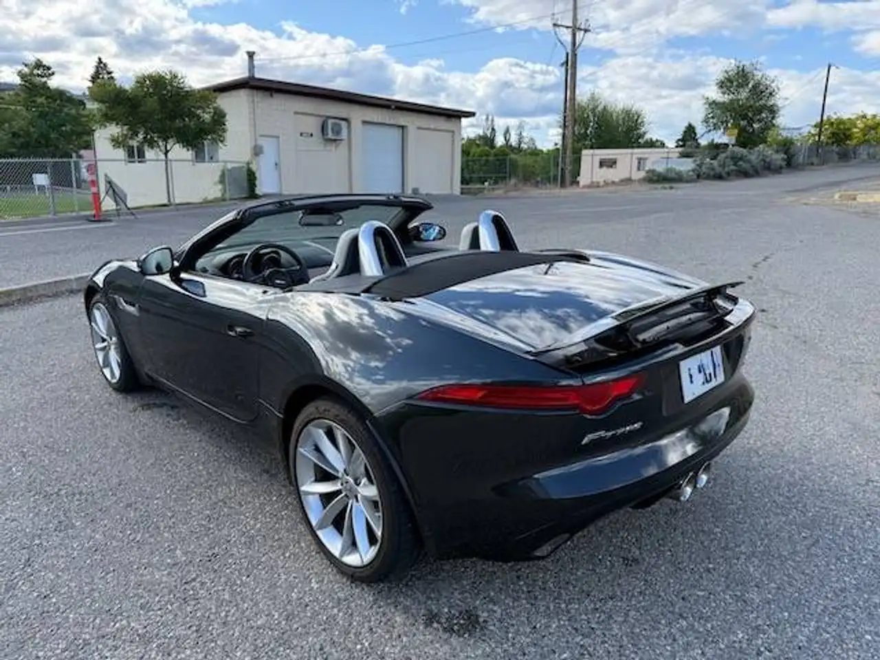 Jaguar F-Type photo Jaguar F-Type