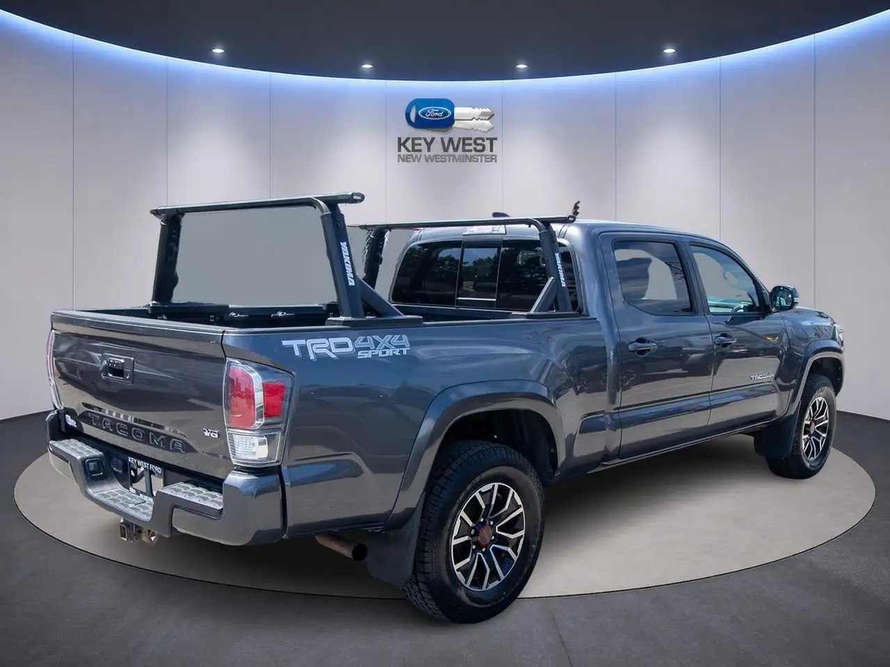 Toyota Tacoma снимка Toyota Tacoma